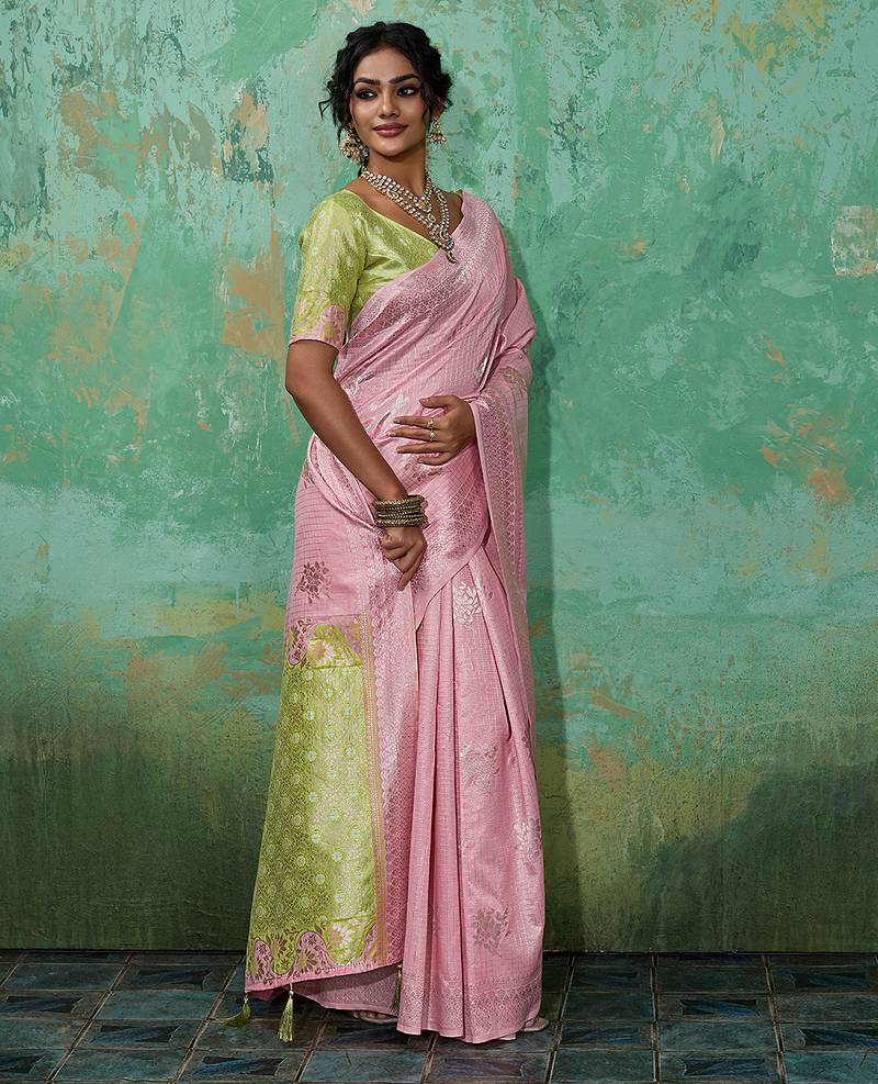 Pink linen saree with blouse