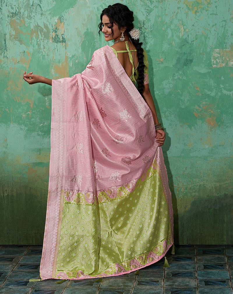 Pink linen saree with blouse
