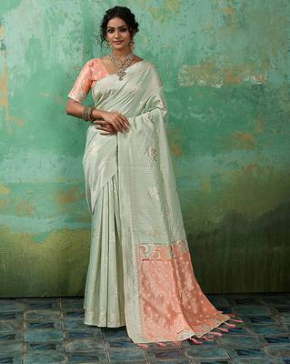 Pista linen saree with blouse 1