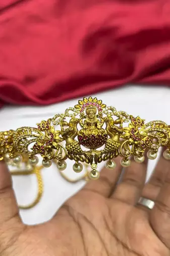 Traditional Lakshmi Kamarbandh, Antique Gold Tone Saree Waist Belt with Pearl Drops