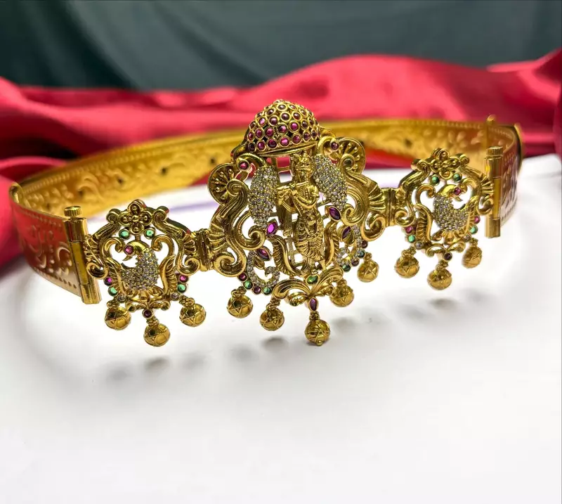 Antique Gold Temple Kamarbandh, South Indian Bridal Waist Belt, Ornate Saree Hip Chain