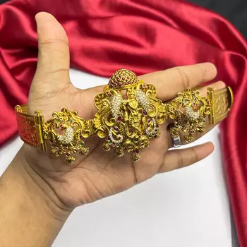 Antique Gold Temple Kamarbandh, South Indian Bridal Waist Belt, Ornate Saree Hip Chain 4