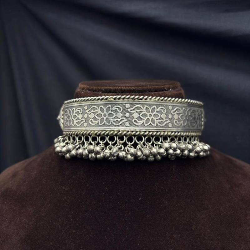Antique Oxidised Silver Tribal Hasli Necklace | Vintage Ethnic Statement Hasli Torque Necklace