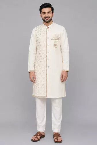 Off white embroidered velvet kurta set
