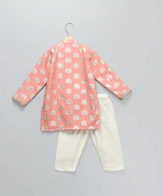 Peach embroidered cotton kurta set 3