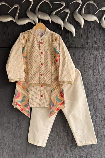Off white embroidered cotton silk kurta set