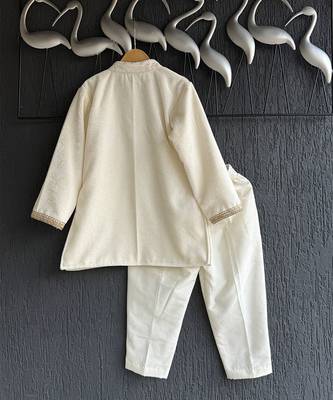 Off white embroidered cotton silk bandhgala set 3