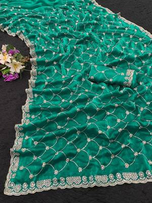 Green silk blend sequins work embroidered saree 3