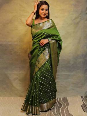Green silk blend zari woven woven saree 1