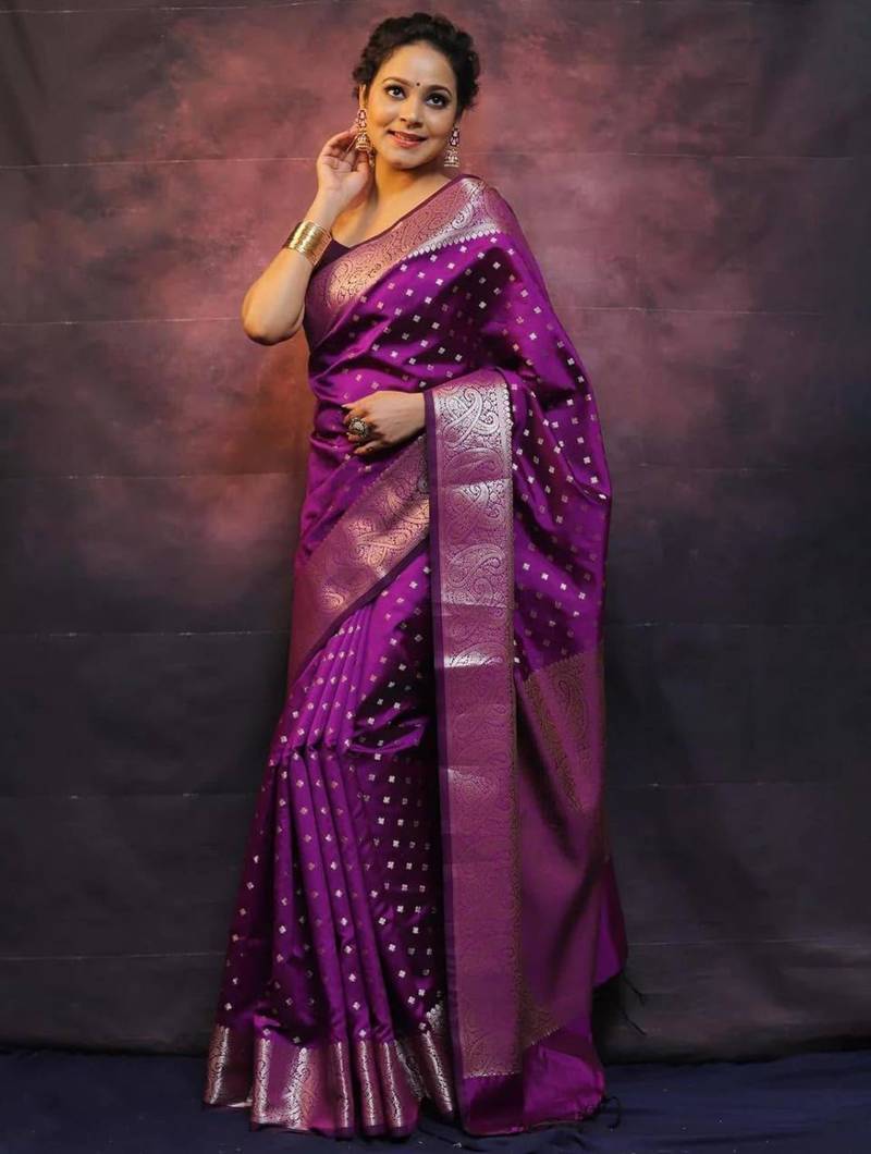 Purple silk blend zari woven woven saree
