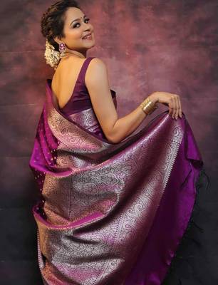 Purple silk blend zari woven woven saree 3