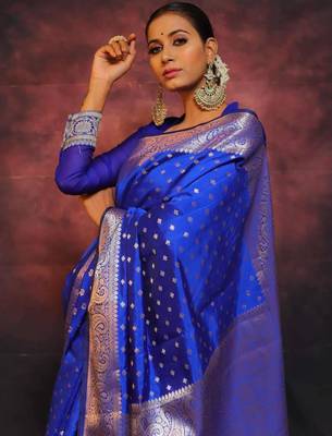 Royal blue silk blend zari woven woven saree 3