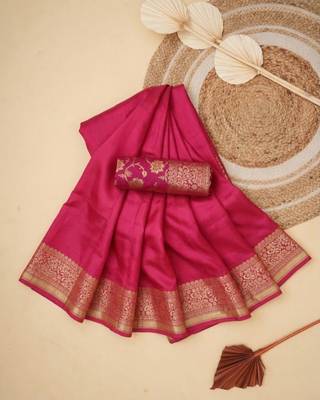 Rani pink silk blend zari woven woven saree 4