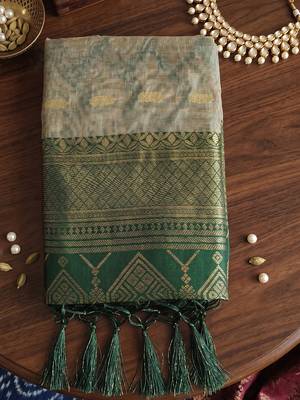 beige cotton blend saree with blouse 3