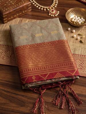 beige cotton blend saree with blouse 3