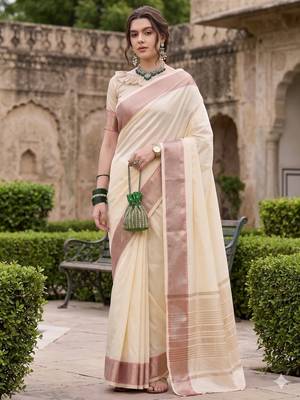 Kavindi women's cotton silk solid print with golden woven border saree with blouse 1