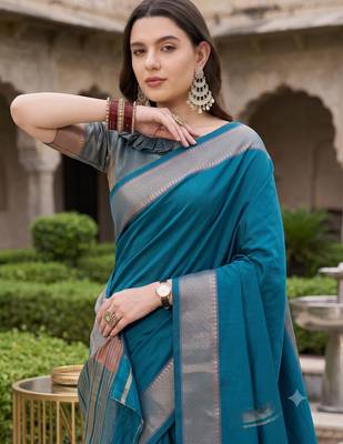 Kavindi women's cotton silk solid print with golden woven border saree with blouse 5