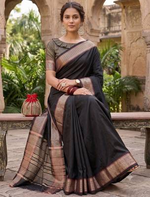 Kavindi women's cotton silk solid print with golden woven border saree with blouse 3