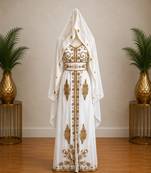 Women’s White & Gold Geometric Embroidered Islamic Kaftan with Wide Waist Belt – Full Length