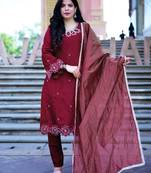 Women   s maroon embroidered kurta pant set with striped dupatta