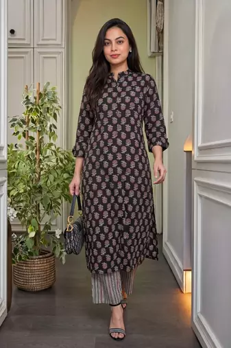 Women's Gorgeous Printed Work Pure Cotton Fabric Straight Kurta Pant Set
