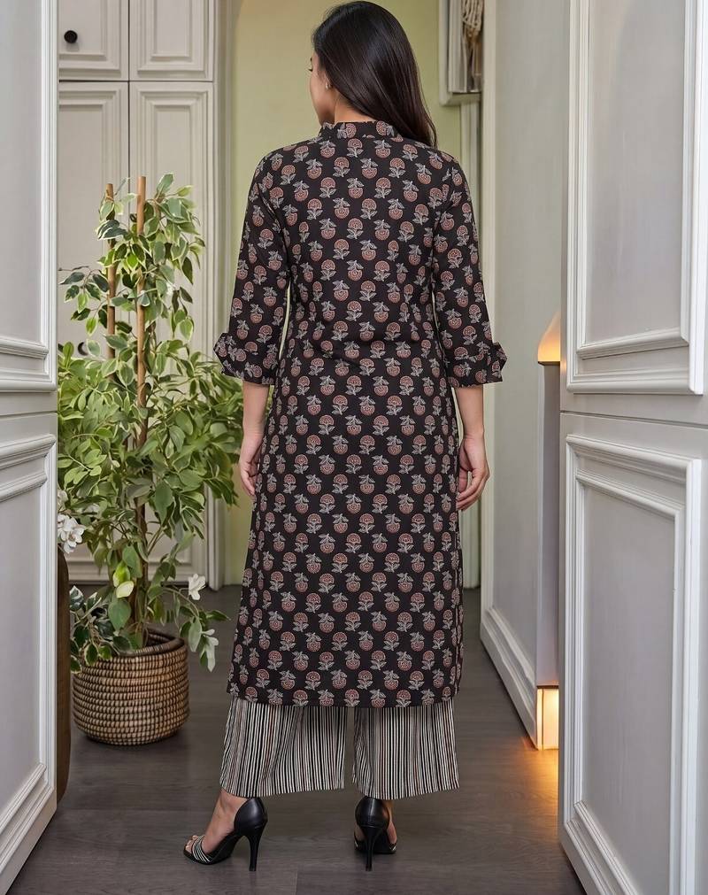 Women's Gorgeous Printed Work Pure Cotton Fabric Straight Kurta Pant Set