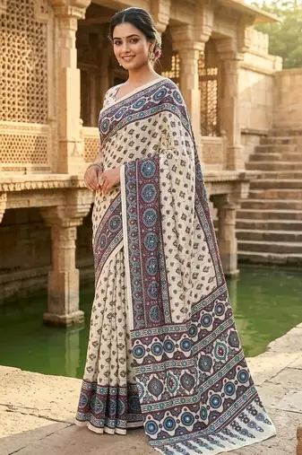 Women   s white printed saree with traditional beautiful print and with real mirror work
