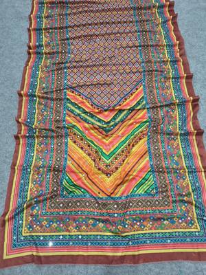 Women   s brown printed saree with traditional beautiful print and with real mirror work 2