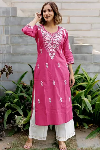 Mirchi Fashion Women's Pink Thread Embroidery Work Pure Cotton Kurti With Bottom Set