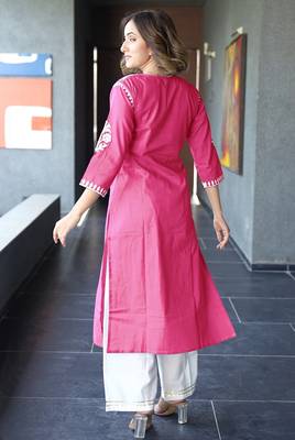 Mirchi Fashion Women's Pink Thread Embroidery Work Pure Cotton Kurti With Bottom Set 2