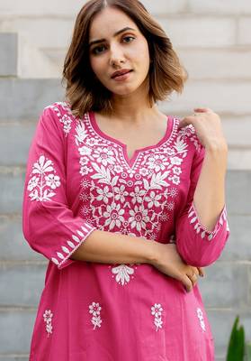 Mirchi Fashion Women's Pink Thread Embroidery Work Pure Cotton Kurti With Bottom Set 4