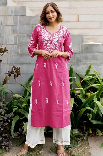 Mirchi Fashion Women's Pink Thread Embroidery Work Pure Cotton Kurti With Bottom Set