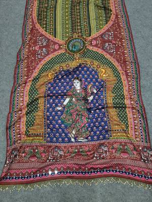 Women   s traditional printed silk blend saree with krishna kalamkari style art print, 3