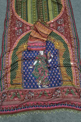 Women   s traditional printed silk blend saree with krishna kalamkari style art print,