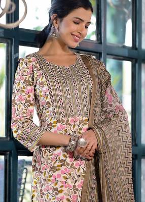 Mirchi Fashion Women's Pink Floral Print Pure Cotton Kurti With Bottom & Dupatta set 5