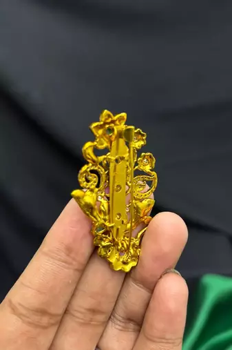 Traditional Indian Saree Brooch, Gold Tone Floral Peacock, Kundan Style Pin