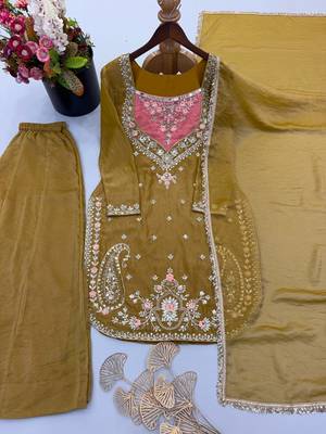 Gold heavy embroidered kurti pant set with lace dupatta for festive wear 3