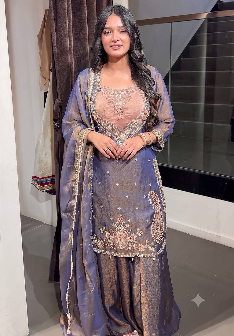 Lavendar heavy embroidered kurti pant set with lace dupatta for festive wear