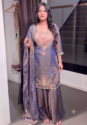 Lavendar heavy embroidered kurti pant set with lace dupatta for festive wear 2