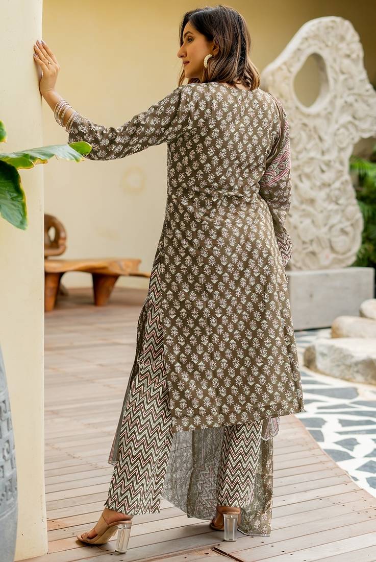 Mirchi Fashion Women's Brown Floral Print Pure Cotton Kurti With Bottom & Dupatta set