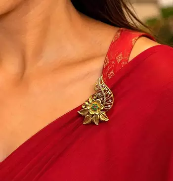Peacock Floral Saree Brooch, Gold Tone Indian Jewelry, Bridal Accessory 1
