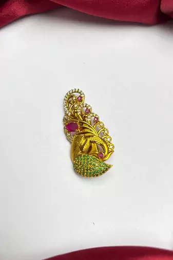Traditional Indian Saree Brooch, Pink Green Stone, Gold Tone Sari Pin, Kundan Style Bridal Brooch