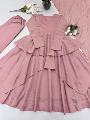 Women's dusty pink layered anarkali kurta set with pant and gota patti dupatta 4