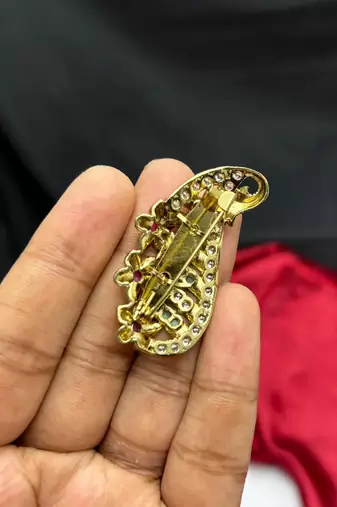 Traditional Indian Saree Brooch, Kundan Style, Green Ruby Accents
