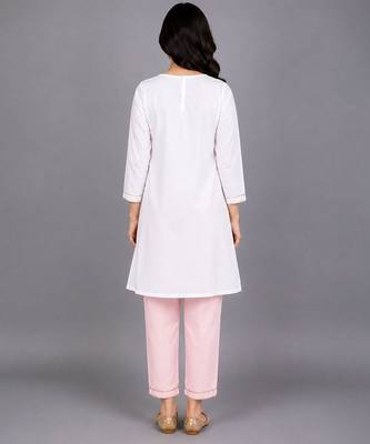 Pink off white embroidered cotton poplin kurta set 2