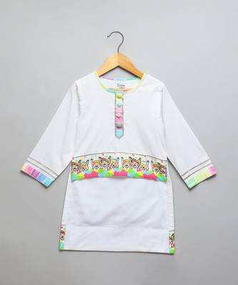 Off white multicolor printed cotton poplin kurta set 5