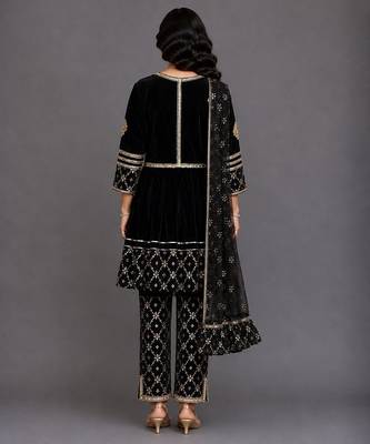 Black embroidered velvet silk anarkali set 2