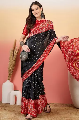 Bandhani saree with blouse