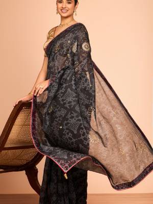 Women bandhani printed sequinned bandhani saree 2
