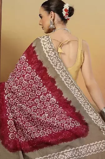 Bandhani printed pure cotton saree with blouse piece
